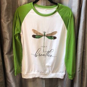 Just breathe Women’s long sleeve shirt